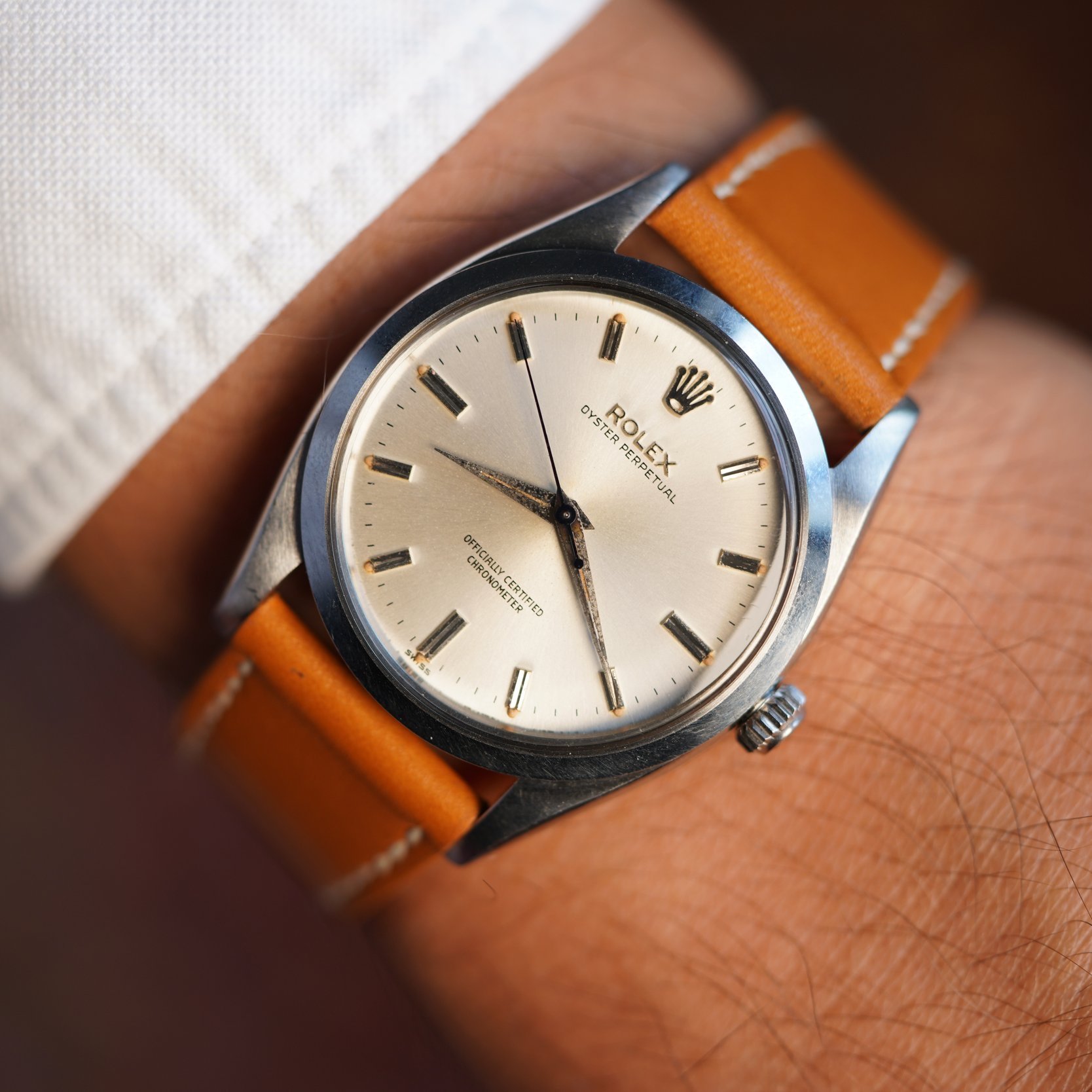 What's Selling Here 8/18/22 — Wind Vintage